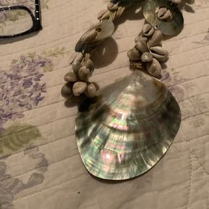 Mother of Pearl shell necklace